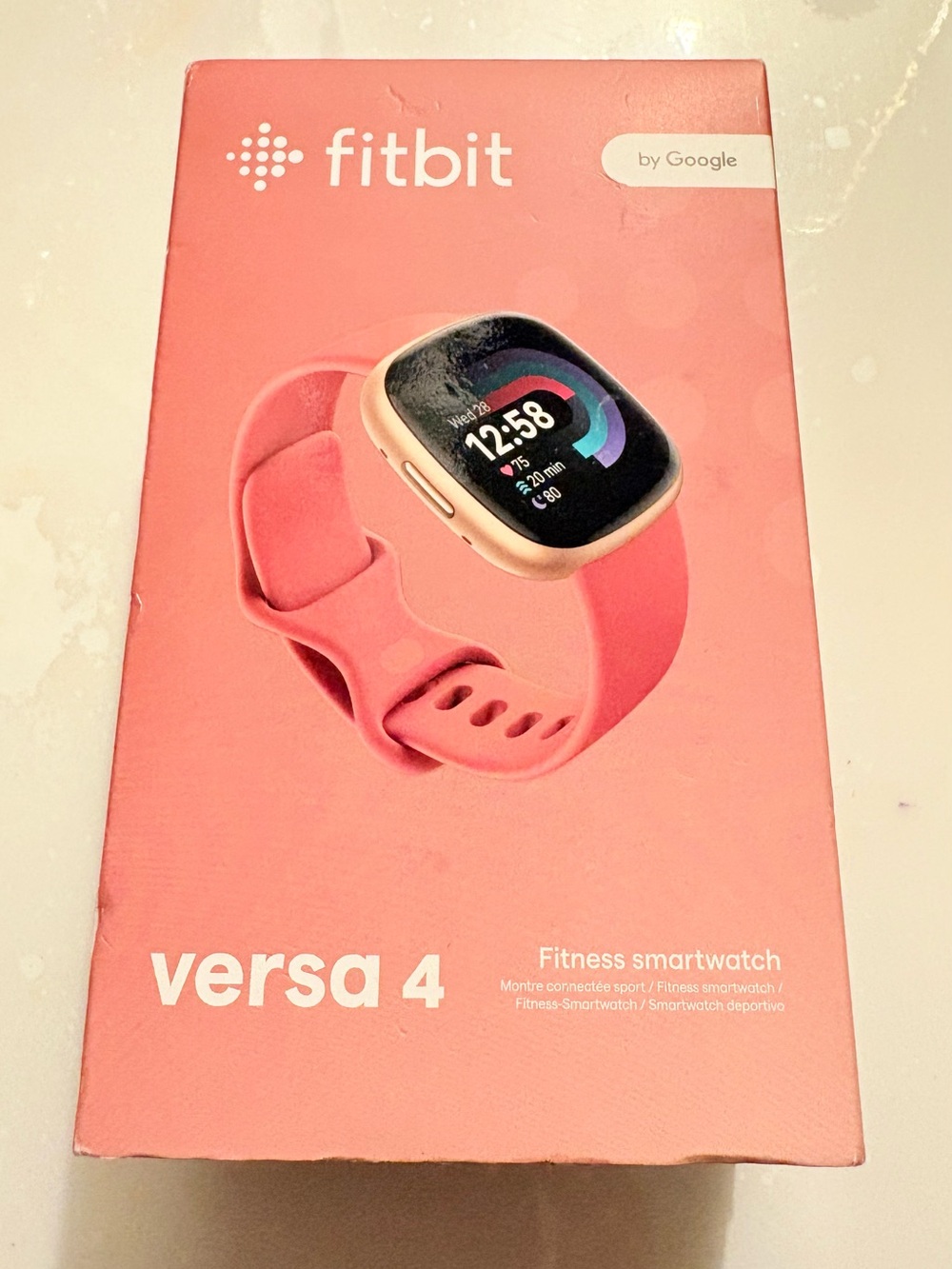 Fitbit Versa 4 Fitness
Smartwatch, Copper Rose, Pink
Sand Band